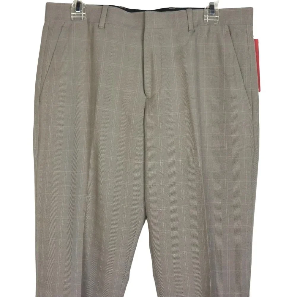 NWT Perry Ellis Plaid Check Modern Fit Straight Leg Tan Mens Pants - Picture 2 of 8